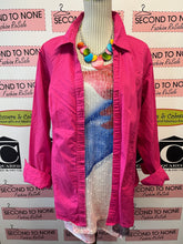 Load image into Gallery viewer, Large Floral Net Overlay Tunic Top (Size 18)