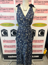 Load image into Gallery viewer, NWT Navy Floral Maxi-Dress (Size L)