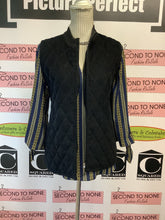 Cargar imagen en el visor de la galería, NWT Michael Kors Chainlink Blouse (Size S)