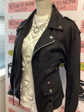 Charger l'image dans la galerie, Custom Friday the 13th Chic Jacket (Size M/L)