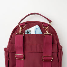 Cargar imagen en el visor de la galería, Kedzie Convertible Backpack (3 Colours Left!)