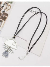 Cargar imagen en el visor de la galería, Dangling Fish Rope Necklace (Restocked!)