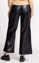 Cargar imagen en el visor de la galería, Faux Leather Wider-Leg Pants (2 Colours)