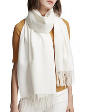 Cargar imagen en el visor de la galería, Cashmere-Feel Scarf with Tassels (4 Colours)