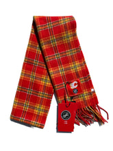 Cargar imagen en el visor de la galería, Official NHL-Licenced 100% Lambswool Tartan Scarf (29 Teams)