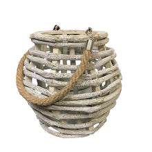 Cargar imagen en el visor de la galería, Linterna de sauce