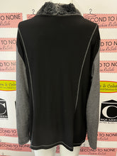 Load image into Gallery viewer, Mixed Fabric &amp; Texture Zip Front Top (Size XL)
