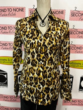 Load image into Gallery viewer, Michael Kors Animal Print Cotton Shirt (Size 4)
