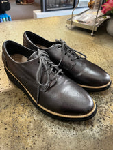 Load image into Gallery viewer, Clarks Metallic Loafers (Size 6 1/2)
