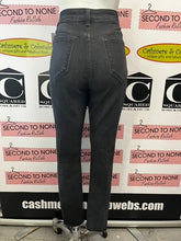 Cargar imagen en el visor de la galería, Denver Hayes Hi-Rise Skinny Jeans (Size 8x29)
