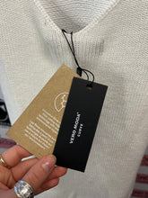 Cargar imagen en el visor de la galería, NWT Vera Moda Knit Tank Top (Size 3X)
