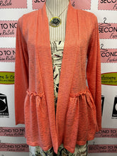 Load image into Gallery viewer, Peach Lightweight Cardi (Size M)
