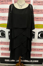 Load image into Gallery viewer, Laura Plus Sequin Accent Tiered Dress (Size 22W)
