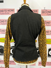 Load image into Gallery viewer, Jones New York Belted Vest (Size L)
