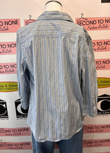 Load image into Gallery viewer, Vintage Lauren Jeans Co. Ruffle Front Blouse (Size XL)
