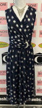 Charger l'image dans la galerie, Laura Plus Navy &amp; Sparkly Dress (Size 14W)
