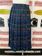 Load image into Gallery viewer, Vintage Purple, Navy &amp; Green Dark Plaid Pleated Kilt (Size 10)
