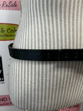 Load image into Gallery viewer, Canadian Made Leather Belt (Size S)
