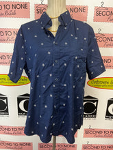 Load image into Gallery viewer, Assorted Men's Hawaiian/Beach Shirts (11 Options)
