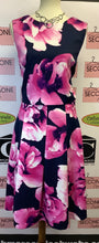 Load image into Gallery viewer, Eliza J Floral 2 Pc Skirt Set (Size 14)
