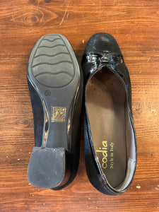 Codia Black Suede Pumps (Size 39=8)