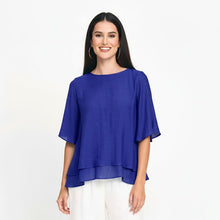 Cargar imagen en el visor de la galería, Red Coral Faux Linen Layer Top
