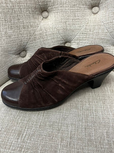 Clarks Leather Heeled Mules (Size 10)