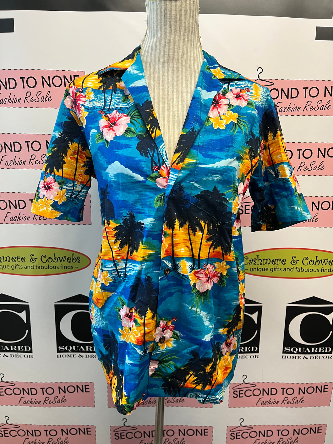 Men's Hawaiian Shirts (5 Options)