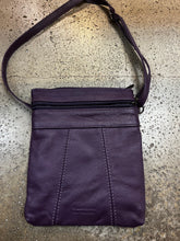 Load image into Gallery viewer, Discovery Canada Leather Crossbody
