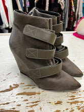 Load image into Gallery viewer, Aldo Velcro Booties (Size 5)

