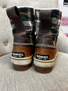 Sorel Waterproof Plaid Boots (Size 10)