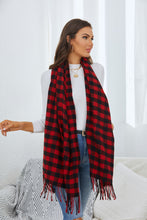 Cargar imagen en el visor de la galería, Buffalo Plaid Blanket Scarf (Restocked!)
