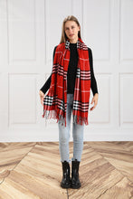 Cargar imagen en el visor de la galería, Red Plaid Fringe Scarf
