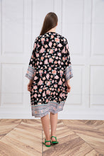 Load image into Gallery viewer, Floral Kimono (One Size)
