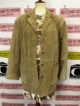 Load image into Gallery viewer, Northern Reflections Suede Jacket (Size L)
