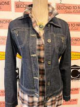 Cargar imagen en el visor de la galería, Cherokee Denim Jacket (Size S)
