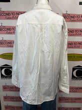 Cargar imagen en el visor de la galería, NWT Talbots White Button Down Top (Size PXL)
