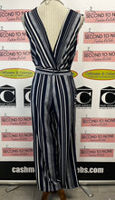 Cargar imagen en el visor de la galería, Monteau Navy Jumpsuit (Size S)
