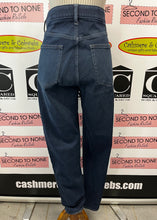 Load image into Gallery viewer, Uniqlo Stretchy Jeans (Size L)
