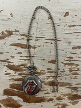 Cargar imagen en el visor de la galería, 2008 Rolling Stones “Bridges to Babylon” 1997 Tour Pocket Watch (It Works!)
