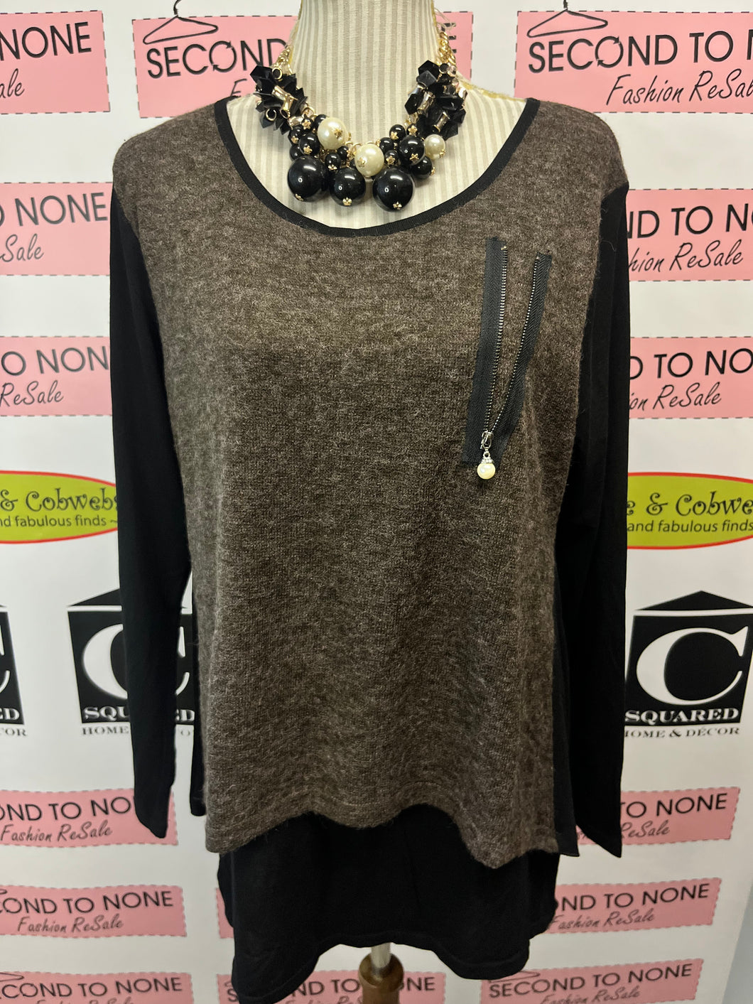 Brown & Black Fooler Top (Size XL)