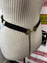 Load image into Gallery viewer, Beaded Medallion Belt (Size M+)
