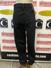 Load image into Gallery viewer, Levi's 541 Tapered Jeans (Size 32W/30L)
