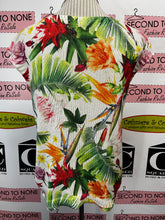 Load image into Gallery viewer, Made in Italy Palm Leaf Top (Size M)

