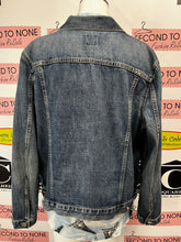 Cargar imagen en el visor de la galería, GAP Classic Denim Jacket (Size XL)
