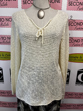 Load image into Gallery viewer, Beachy Open Knit Top (Size S/M)
