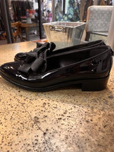 Load image into Gallery viewer, Browns Couture Black Bow Loafers (Size 8 1/2)
