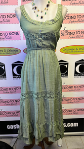 Milkmaid-Style Lace-Trimmed Dress (2 Colors)