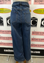 Load image into Gallery viewer, Maurices Super High Rise Jeans (Size 10R)
