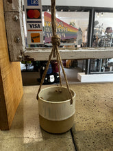 Load image into Gallery viewer, Hanging Flower Pots (2 Colours)
